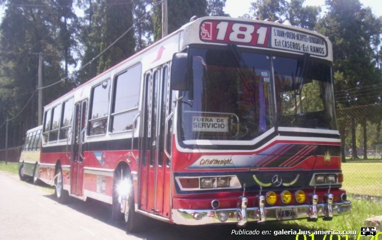 Mercedes-Benz OH 1621 L - Splendid - Siglo XXI
CFA 217
Línea 181 - Interno 5
