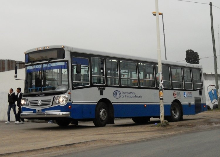 Mercedes-Benz OH 1618 L - La Favorita GR - EMPRESA MIXTA DE TRANSPORTE ROSARIO
KAL785
