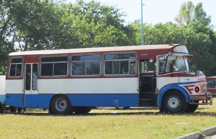 MERCEDES BENZ 1114
Palabras clave: PARTICULAR
