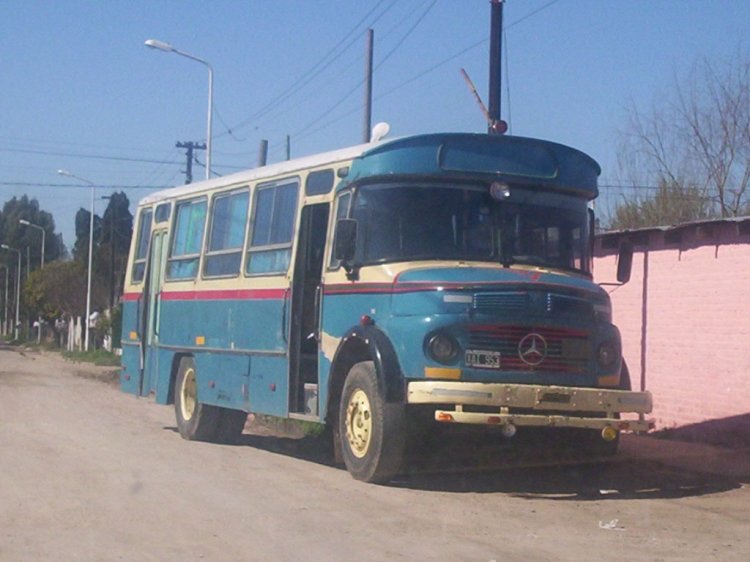 MERCEDES-BENZ LO 1114
