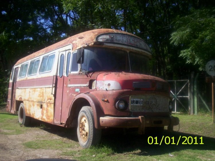 MERCEDES BENZ 1114
C.408869 - TJZ155
