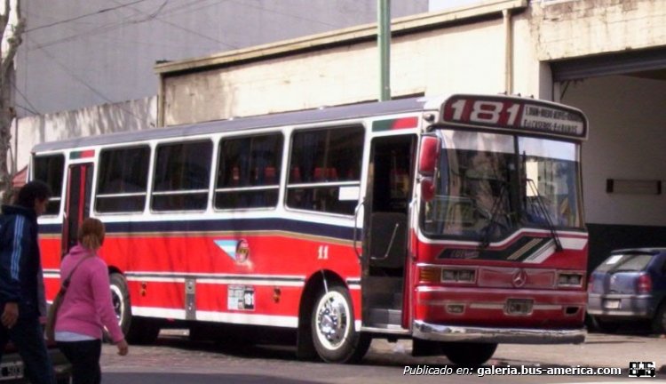 Mercedes-Benz OHL 1320 - Splendid - Siglo XXI
Línea 181 - Interno 11
