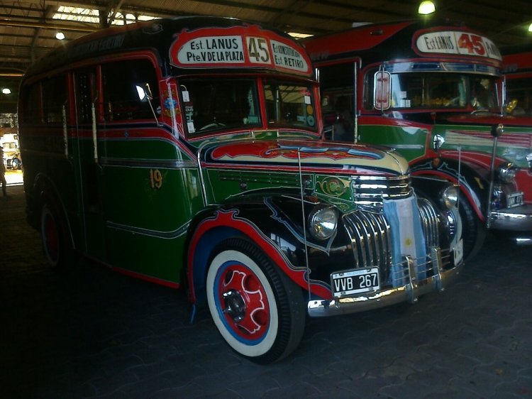 Chevrolet (G.M.C.) - La Unión Industrial - M.O. 45
C 512161 - VVB 267
