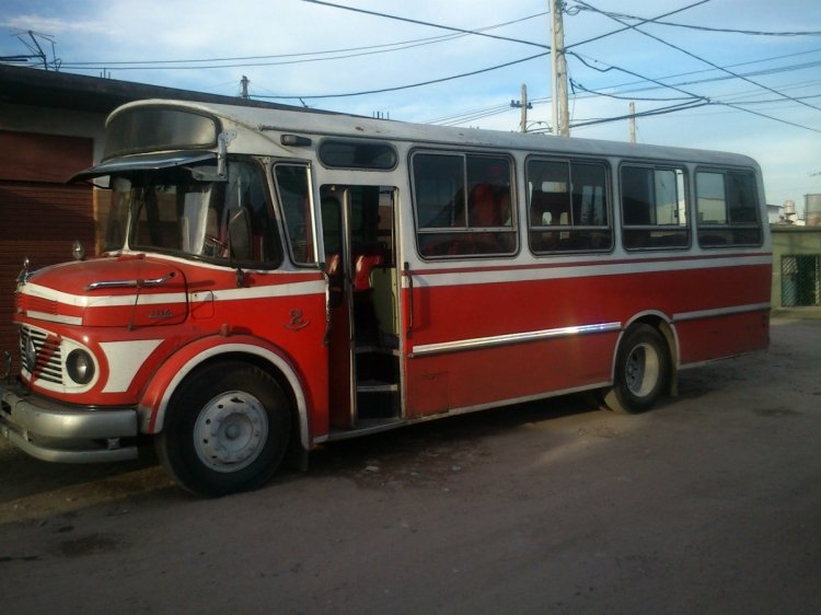 Mercedes-Benz LO 1114 - Ottaviano - Escolar
Rody39/carrocería 87
En venta solamente la carrocería
Publicado en el sitio www.mercadolibre.com.ar 
