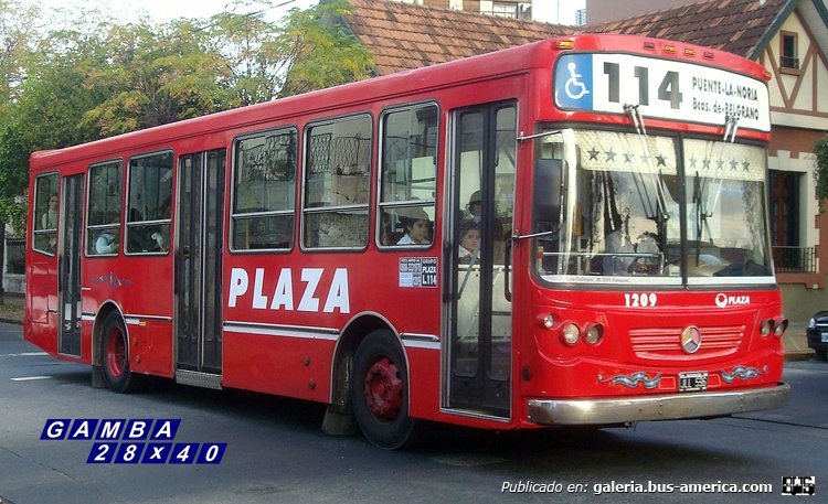 Mercedes-Benz OH 1618 L - La Favorita - Plaza
JLL 596
Línea 114 - Interno 1209
Resulta extraño ver este tipo de coches en esta línea, pero es una realidad, el Puma se extinguió
Ex Cárdenas, línea 126. Aún conserva, en el borde inferior del parabrisas la leyenda "Los Gallegos 100% famosos"

Colección: Gamba 28x40

http://galeria.bus-america.com/displayimage.php?pid=38131
Palabras clave: Gamba / 114