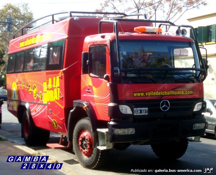 Mercedes-Benz - Valle del Chall-Huaco
OGM 687

Colección: Gamba 28x40
Palabras clave: Gamba / 4x4