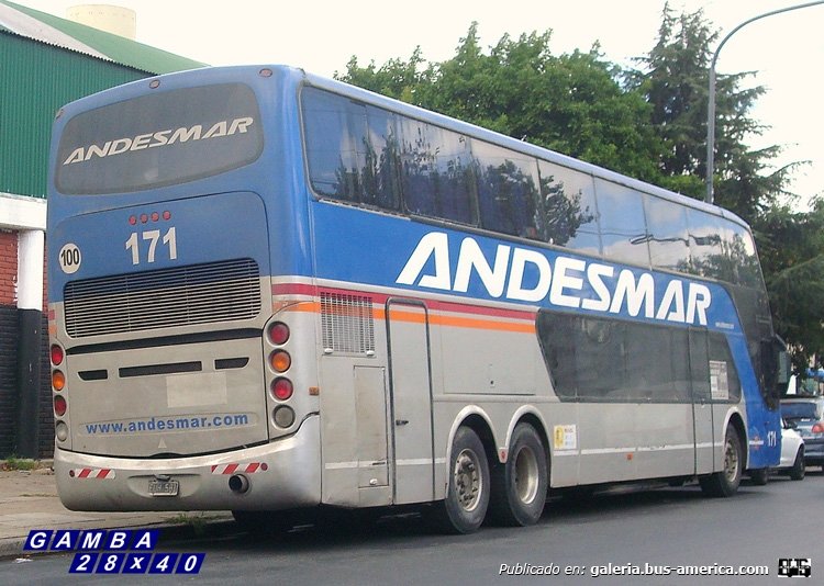 Volvo B 12 R - Busscar (en Argentina) - Andesmar
EUH 581
http://galeria.bus-america.com/displayimage.php?pid=41747

Interno 171

Colección: Gamba 28x40
Palabras clave: Gamba / Larga