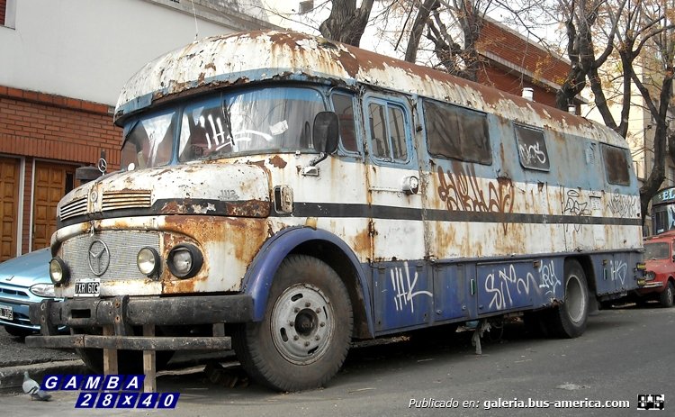 Mercedes-Benz LO 1112 - A.L.A. - Particular
B 422338 - TXR 603

Colección: Gamba 28x40
Palabras clave: Gamba / MH