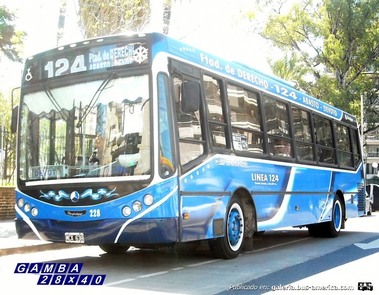 Mercedes-Benz OH 1618 L - Metalpar - T.A. Callao
MCX 638
Línea 124 - Interno 228
Otro reemplazo, se van "metalparizando", en dos años de vida pasaron largamente los 100 coches en servicio, todo un muestrario de unidades

Colección: Gamba 28x40
Palabras clave: Gamba / 124