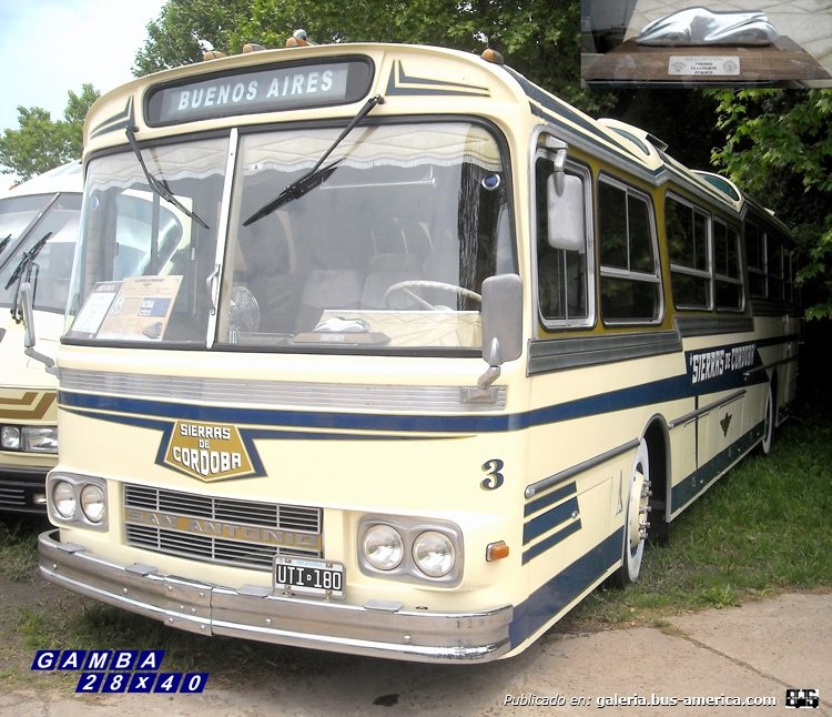 Magirus-Deutz 200 RS - San Antonio - Sierras de Córdoba
C 661700 - UTI 180
Interno 3
A veces no se hace justicia, el ómnibus de la imagen no fue premiado en Autoclasica 2016
No tengo dudas que se destacaba sobre el resto de los expuestos en esa muestra
Felicitaciones a la gente de General Urquiza, en especial a "Ovelix", padre de la criatura, a pesar de no haber logrado la distinción largamente merecida

Colección: Gamba 28x40
Palabras clave: Gamba / Larga