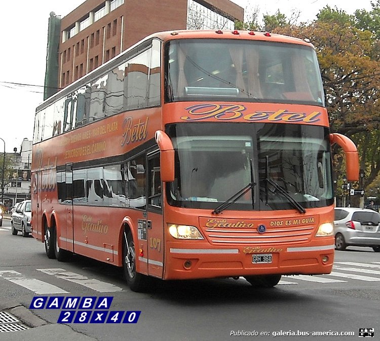 Scania K 420 - Troyano Calixto - Betel
GRH 964
Interno 107
No había en archivo imágenes de ésta empresa, aparte de esto, chofer que saluda, se publica. De seguro el saludo fue acompañado por bendiciones

Colección: Gamba 28x40

Palabras clave: Gamba / Larga