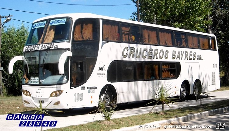 Mercedes-Benz O-400 RSD - Sudamericanas - Cruceros Bayres
Interno 109
Fleteando para Álvarez

Colección: Gamba 28x40
Palabras clave: Gamba / Larga