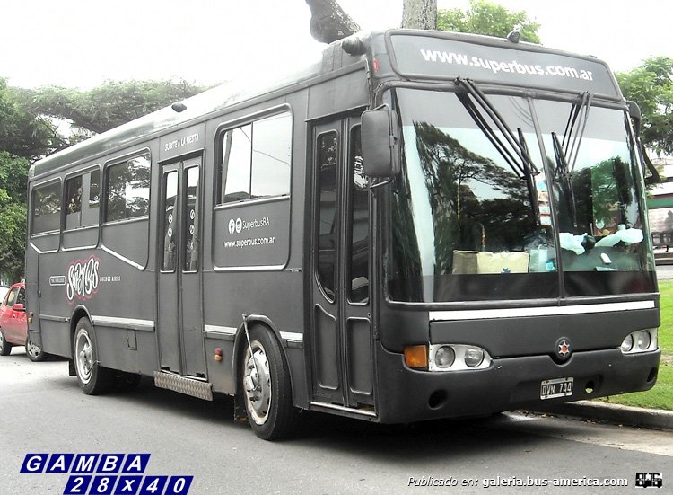 Mercedes-Benz OH 1115 L - Marcopolo - Superbus
DVN 744
Ya no es más Partybus, ahora Superbus. El bondi boliche

Colección: Gamba 28x40

http://galeria.bus-america.com/displayimage.php?pid=39062
Palabras clave: Gamba / 1115