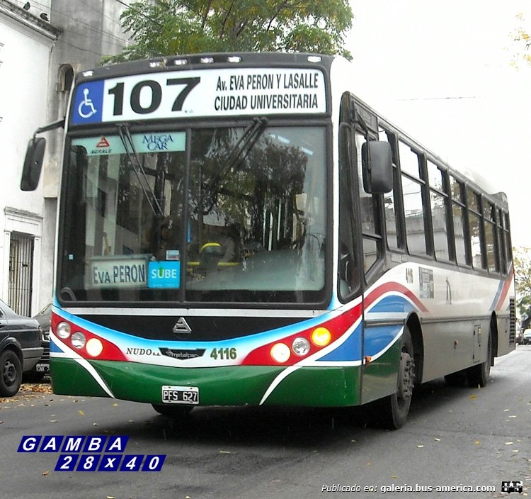 Agrale MT 17.0 LE - Metalpar - NUDO
PFS 627
Línea 107 - Interno 4116
Empresa que no anda con vueltas, al primer toque chau corte de pintura, le pintaron la pollera toda verde

Colección: Gamba 28x40   
Palabras clave: Gamba / 107