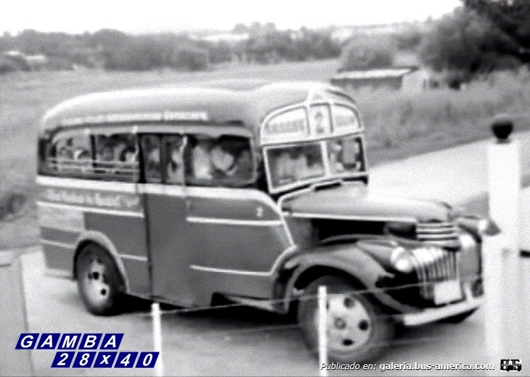 Chevrolet (G.M.C.) - El Trébol - Ciudad de Tandil
Línea 2 - Interno 2

Captura de un video del Archivo Histórico RTA
Colección: Gamba 28x40
Palabras clave: Gamba / Tandil