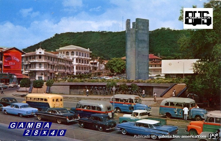 G.M.C. y Chevrolet (G.M.C.)
Vista de la Avenida 7 Central de Panamá, a mediados de la década del 60

Copia de una tarjeta postal
Colección: Gamba 28x40
Palabras clave: Gamba / Panamá