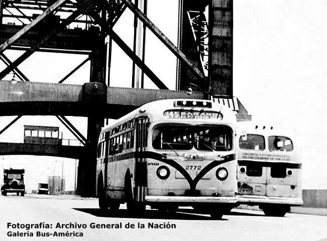 G.M.C. TDH 4008 (en Argentina) - C.T.C.B.A.
Línea 145 - Interno 2772

Fotografía: Archivo General de la Nación
Palabras clave: Gamba / 145
