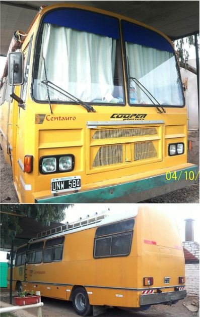 Mercedes-Benz OC 1214 - San Miguel - Particular
C 1098716 - UNW 584
Modelo que abundó en líneas con servicio diferencial.
No fue de lo más bonito que construyó San Miguel

Fotografías extraídas de www. mercadolibre.com
Palabras clave: Gamba / MH