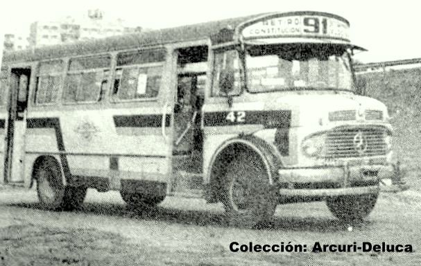 Mercedes-Benz LO 1114 - El Indio - Remolcador Guaraní
Foto de un períodico
Colección: Arcuri - Deluca
Palabras clave: Gamba / 91