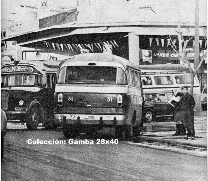 Mercedes-Benz L 312 - Bogovic - La Independencia
631821 [1º] 
Linea 203 - Interno 37 [1º]
[Datos de izquierda a derecha]
Palabras clave: Gamba / 203