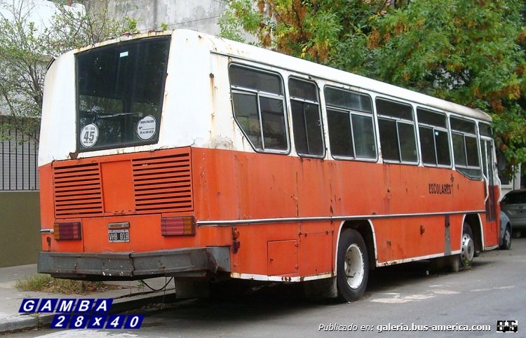 Mercedes-Benz OH 1314 - El Indio - Particular
B 2226384 - VHB 818
Uno de los últimos productos de la afamada carrocera de Chacarita, El Indio

Colección: Gamba 28x40

http://galeria.bus-america.com/displayimage.php?pid=35606
Palabras clave: Gamba / esc