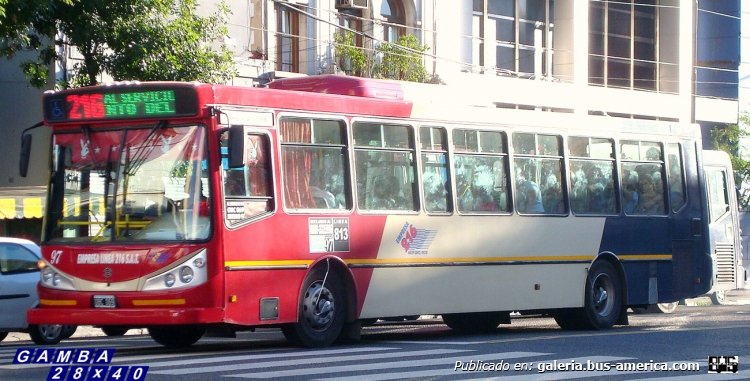 Mercedes-Benz OH 1718 L - Bi-Met - Línea 216
OBC 069
Línea ¿216? - Interno 97
A esta altura el servicio de emergencia del Ferrocarril Sarmiento da para todo, hoy una buena parte de los coches de la Empresa Línea 216 circulaban con este número de línea, el resto cartel apagado, si miramos el cartel de la C.N.R.T. encontramos el número correcto, 813
El 216 corresponde a una línea provincial que opera en la costa

Colección: Gamba 28x40

http://galeria.bus-america.com/displayimage.php?pid=34708
Palabras clave: Gamba / 166