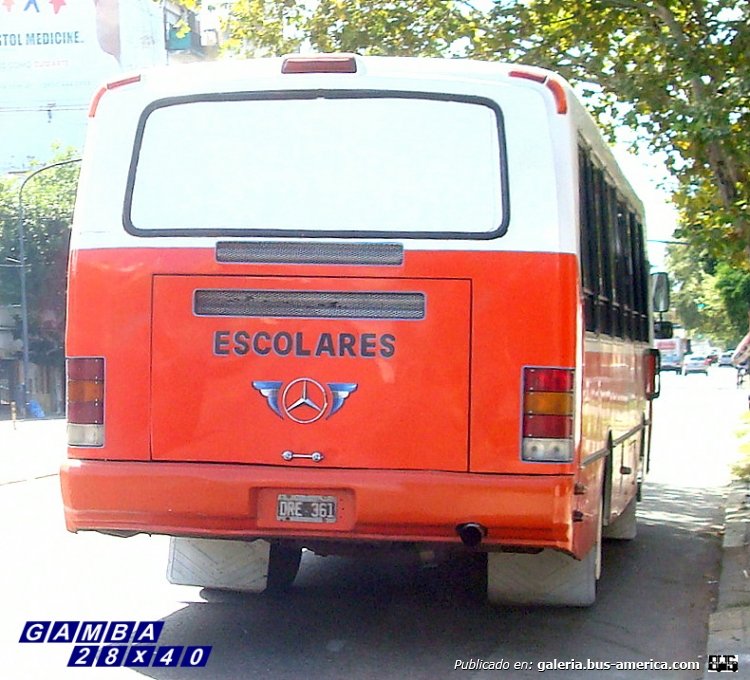 Mercedes-Benz OH 1115 L - Todo Bus - Escolar
DRE 361
Vista trasera de este particular diseño

Colección: Gamba 28x40

http://galeria.bus-america.com/displayimage.php?pid=28980
http://galeria.bus-america.com/displayimage.php?pid=30471
http://galeria.bus-america.com/displayimage.php?pid=36662
Palabras clave: Gamba / esc