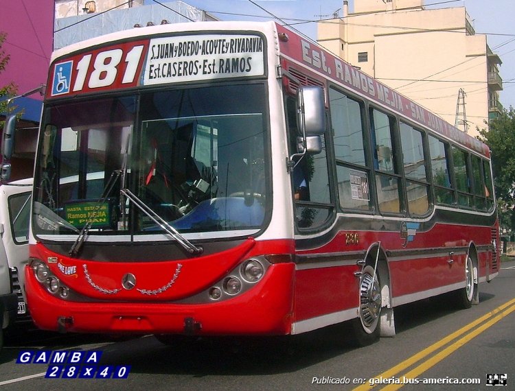 Mercedes-Benz OH 1521 L - Metalpar - Siglo XXI
DRI 602
Línea 181 - Interno 236

Colección: Gamba 28x40

http://galeria.bus-america.com/displayimage.php?pos=-20037
http://galeria.bus-america.com/displayimage.php?pos=-28362
http://galeria.bus-america.com/displayimage.php?pid=40769
Palabras clave: Gamba / 181