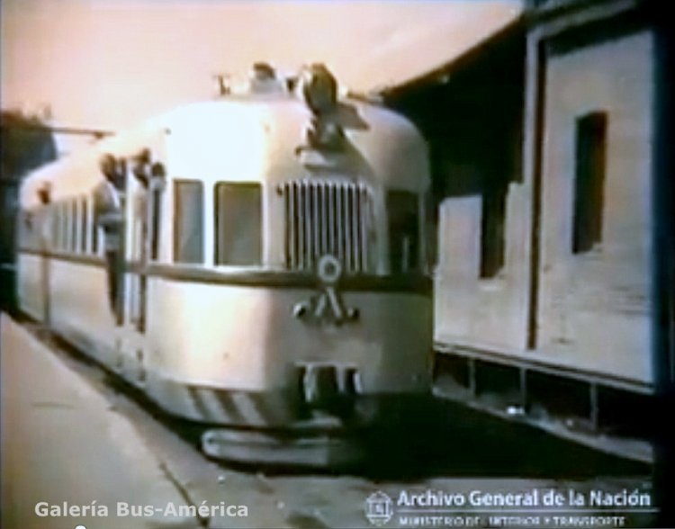 Ganz C4 (en Argentina) - Ferrocarril General Belgrano
Imagen editada de un video del Archivo General de la Nación
Captura: Gamba 28x40
Palabras clave: Gamba / FFCC