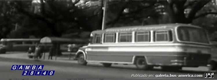 Chevrolet (G.M.A.) - Bi-Met - Barrancas de Belgrano
Línea 118
Un bicho bastante raro de ver

Editada de un video de DiFilm
Captura: Gamba 28x40
Palabras clave: Gamba / 118