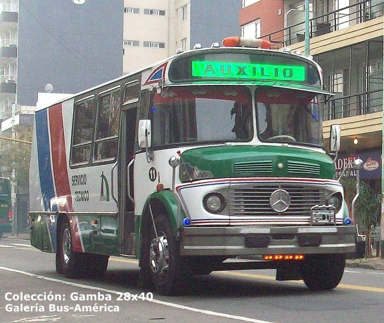 Mercedes-Benz LO 1114 - La Favorita - NUDO
B 2173761 - WBH 178
Interno 11 - Auxilio

Colección: Gamba 28x40

http://galeria.bus-america.com/displayimage.php?pid=27000
http://galeria.bus-america.com/displayimage.php?pid=39442
Palabras clave: Gamba / Nudo