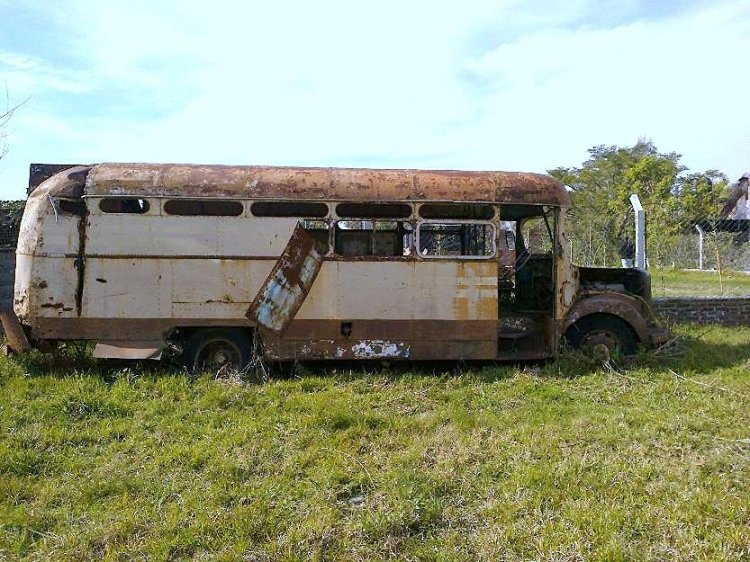 Mercedes-Benz L 312 - A y L Decaroli
Imagen extraída de www.olx.com.ar
Palabras clave: Gamba / A y L