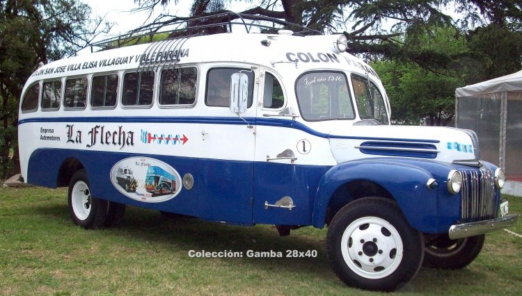 Ford - Decaroli Hnos - La Flecha
E 052799 - UUZ 886
Línea Colón-Paraná - Interno 1

Colección: Gamba 28x40
http://galeria.bus-america.com/displayimage.php?pos=-25361
http://galeria.bus-america.com/displayimage.php?pid=31380
http://galeria.bus-america.com/displayimage.php?pid=41774
Palabras clave: Gamba / Flecha