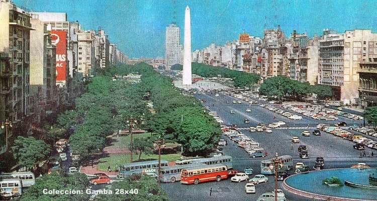 Leyland Royal Tiger - M.C.W. (en Argentina) - T.A.R.S.A.
Línea 115
Av Córdoba y 9 De Julio
Varios Leyland y de diversos modelos

Foto extraída de una postal de Buenos Aires
Colección: Gamba 28x40
Palabras clave: Gamba / Leyland