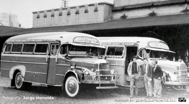 Mercedes-Benz L 312 - El Cóndor - Bernardino Rivadavia
35 355
Ciudad de Buenos Aires
Línea 113 (Buenos Aires) - Interno 44

Fotografía: Jorge Hermida
Archivo ya posteado
Palabras clave: Gamba / 113