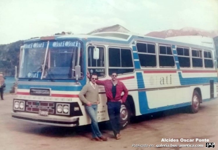 Mercedes-Benz O-170 - San Antonio Imperial - ati
Viajes ati

Fotografía: Alcides Oscar Ponte
Archivo ya posteado
Palabras clave: Gamba / Larga