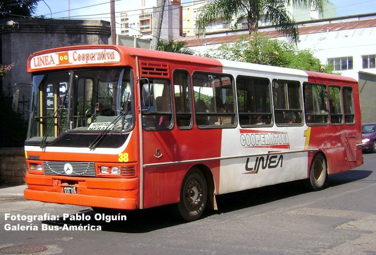 Mercedes-Benz OH 1316 - Supercar - Cooperativa Línea 1
M 295130 - VIB 014
Línea 1 - Interno 38

Fotografía: Pablo Olguín
Palabras clave: Gamba / Concordia