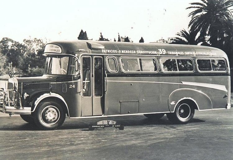 Mercedes-Benz L 312 - Gnecco - Santa Fé
Línea 39 - Interno 24

Fotografía: Carrocerías Gnecco
Colección: Osvaldo Abner
Palabras clave: Gamba / 39