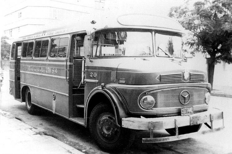 Mercedes-Benz LO 1112 - Alcorta - Transportes 270
C 077440
Línea 70 - Interno 20

Fotógrafo: Piñol , para C.E.A.P.
Archivo: Osvaldo Abner
Gestión: Pablo Olguín
Palabras clave: Gamba / 70