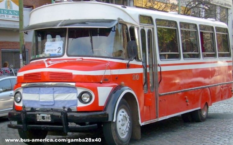 Mercedes-Benz LO 1114 - Crovara
C 1389524 - URL 933
Palabras clave: Gamba / Crov