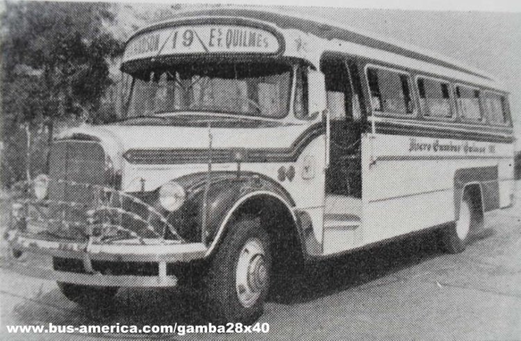 Mercedes-Benz L 312 - La Estrella
Foto de Carrocerías La Estrella
Publicada en la revista Industria Carrocera Argentina
Colección J Arcuri - A A Deluca
Palabras clave: Gamba / MOQSA