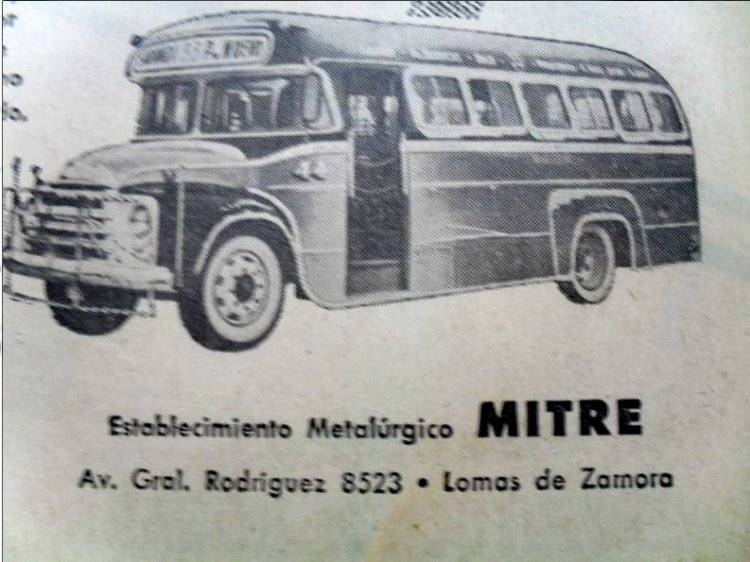 Bedford D5LZ1 - Carrocerías Mitre - Alte. Brown
[url=https://bus-america.com/galeria/displayimage.php?pid=24806]https://bus-america.com/galeria/displayimage.php?pid=24806[/url]

Línea 33 (Buenos Aires), interno 44

Publicidad de la carrocera
Colección J Arcuri - A A Deluca
Palabras clave: Gamba / Mitre