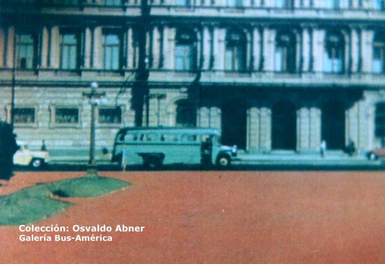 Bedford J6LZ1 - E.C.S.A. - Cooperativa Ciudad de Buenos Aires
Línea 403 (luego 143)

Fotografía: Autor desconocido
Archivo: Osvaldo Abner
Gestión: Pablo Olguín
Palabras clave: Gamba / 403