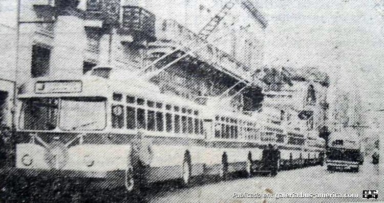 ALFA-Romeo-CGE - FIAT (en Argentina) - E.T.R.
Línea J
Imagen de la presentación de esta línea

Fotografía: Autor y publicación desconocida
Gentileza: A A Deluca
Palabras clave: Gamba / Rosario