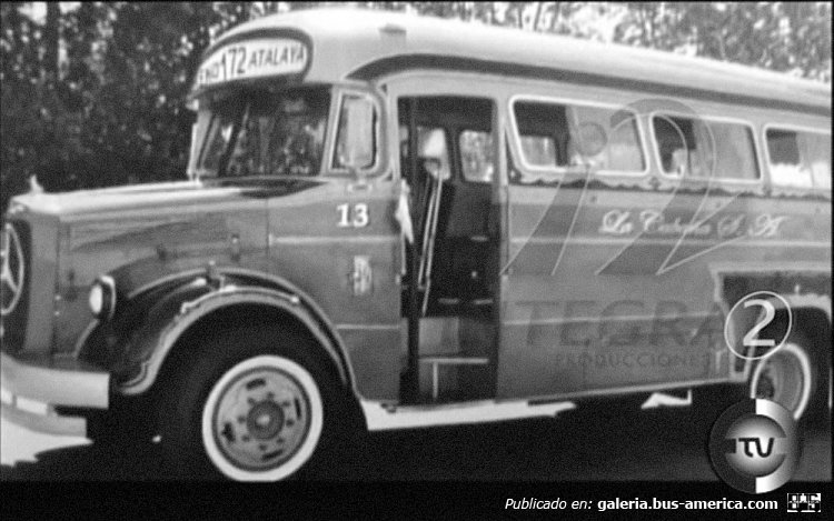 Mercedes-Benz L 312 - F.A.C. 
Este es un coche conocido por todos, evidentemente la foto ha sido trucada, creo el cartel de destinos no lo llevaron unidades de este modelo, le han agregado un número de interno y la razón social.
La gente de La Cabaña hizo de una foto contemporánea, una histórica

Imagen editada de un video del programa "El Expreso TV"

Palabras clave: Gamba / 172