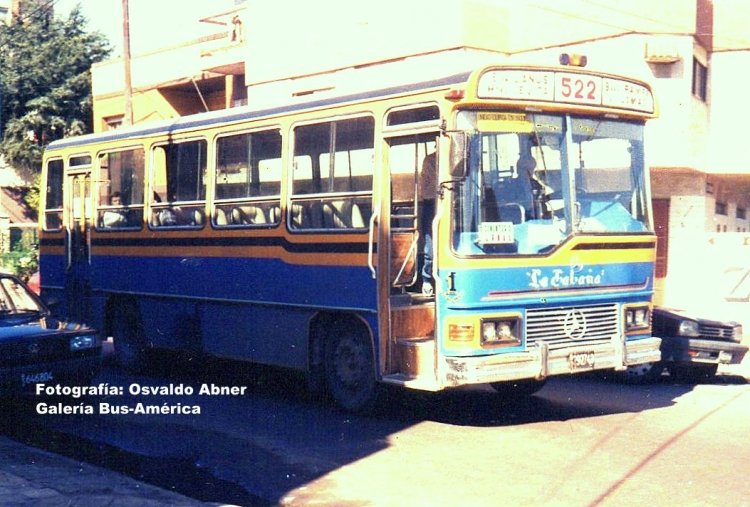 Mercedes-Benz OF 1214 - Crovara - Villa Mauricio
B 2392749
Línea 522 - Interno 1

Fotografía: Osvaldo Abner
Gestión: Pablo Olguín
Palabras clave: Gamba / 522