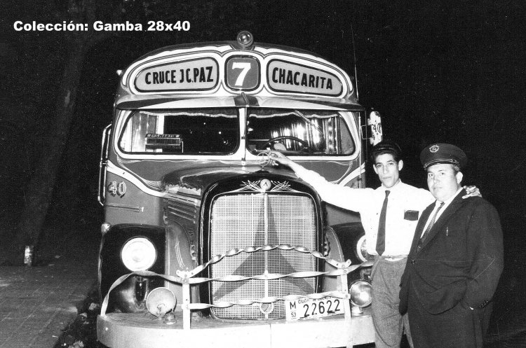 Mercedes-Benz L 312 - Cooperativa San Martín - Expreso General Sarmiento
M 53 Ciudad de Buenos Aires 22622
Linea 7 (Hoy 176) - Interno 40
Palabras clave: Gamba / 7