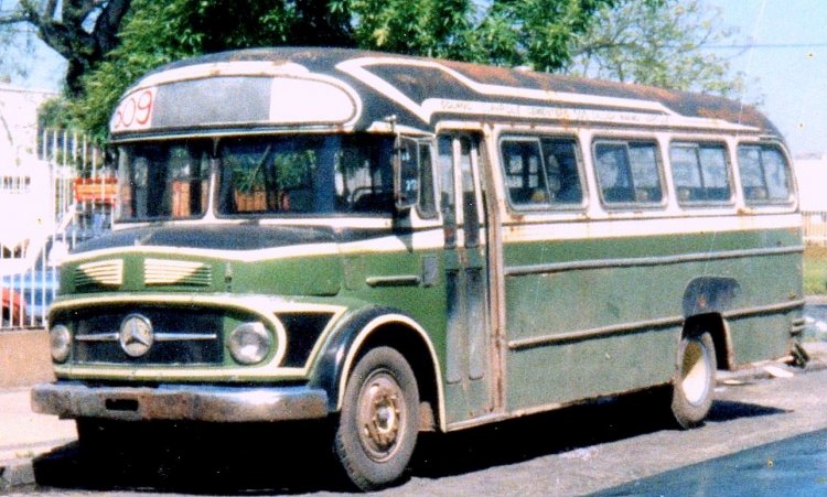 Mercedes-Benz LO 1112 - A.L.A. - Línea 509
Archivo: Osvaldo Abner
Gestión: Pablo Olguín
Palabras clave: Gamba / ALA