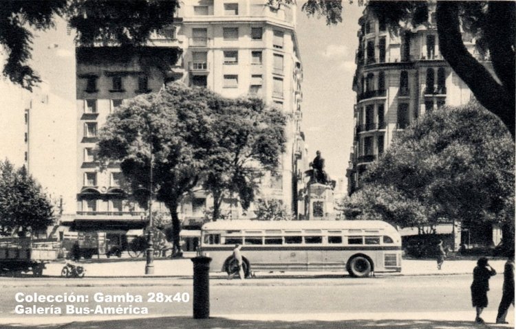 Mack (en Argentina) - C.T.C.B.A.
Línea 129
Vista de perfil de un Mack 

Fotografía extraída de una tarjeta postal
Colección: Gamba 28x40
Palabras clave: Gamba / CTCBA