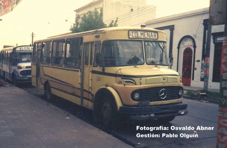 Mercedes-Benz LO 1114 - El Detalle - El Colmenar
B.2106382
Mutual El Colmenar - Interno 13
Esta foto hoy cumple 18 años !!

Foto: Osvaldo Abner
Gestión: Pablo Olguín
Palabras clave: Gamba / Colmenar